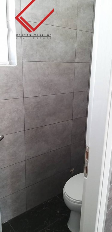 Επιχειρηματικό κτίριο 720 τ.μ. προς ενοικίαση, Κάτω Γλυφάδα