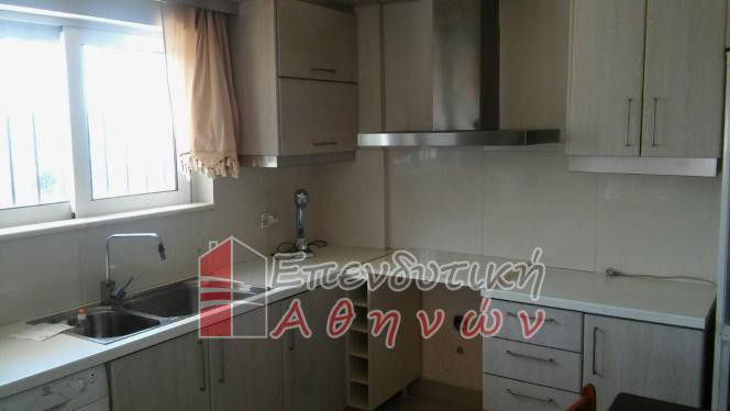 Κτίριο 270 τ.μ. προς πώληση, Βαθύ Αυλίδας