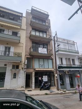 Επιχειρηματικό κτίριο 329τ.μ. για πώληση-Ηγουμενίτσα