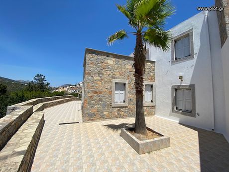 Villa 370sqm for sale-Agios Nikolaos » Limnes