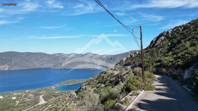 Land plot 1.046 sqm for sale, Evia, Anthidonos