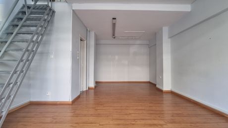 Store 60sqm for rent-Galatsi » Lamprini