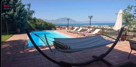 Apartment 166sqm for rent-Nea Artaki