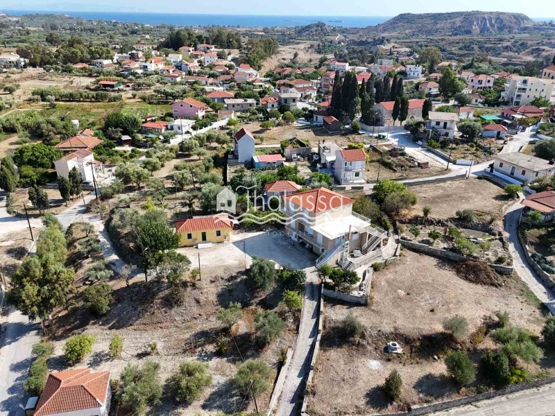 Οικόπεδο 3.000 τ.μ. πρός πώληση, Ν. Κεφαλονιάς, Κεφαλονιά