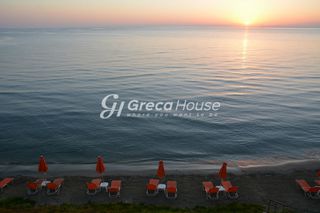 Ξενοδοχείο 1.300 τ.μ. προς πώληση, Πλάνος-thumb-23