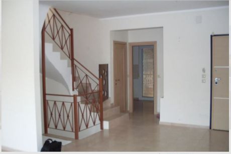 Μεζονέτα 180 τ.μ. για πώληση