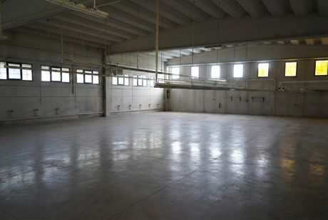 Βιομηχανικός χώρος 750 τ.μ. προς ενοικίαση