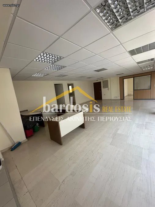 Γραφείο 320 τ.μ. προς ενοικίαση, Κέντρο Πειραιά