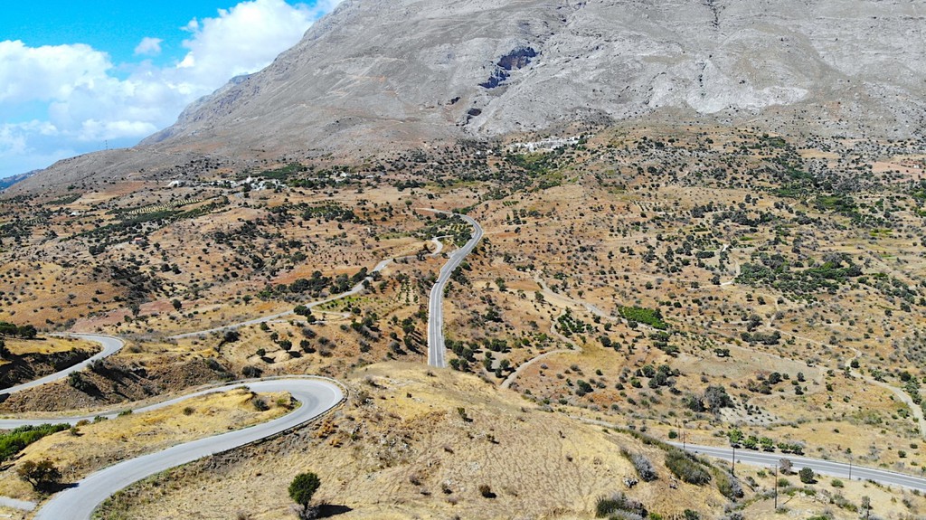 Οικόπεδο 24.568 τ.μ. πρός πώληση, Ν. Ρεθύμνου, Λάμπη