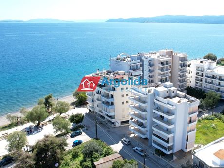 Apartment 67sqm for sale-Agioi Theodoroi » Center