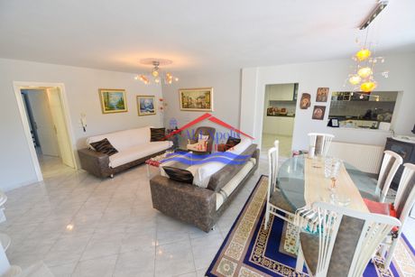 Detached home 300 sqm for sale