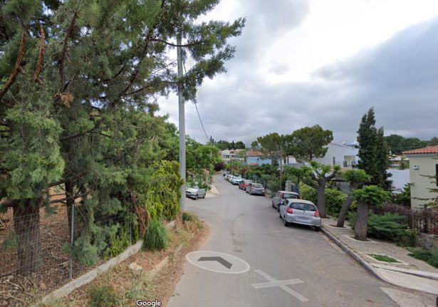 Οικόπεδο 565 τ.μ. για πώληση, Αθήνα - Βόρεια Προάστια, Κρυονέρι