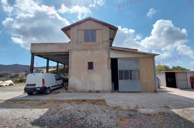 Αγροτεμάχια 35.000 τ.μ. πρός πώληση, Ν. Ρεθύμνου, Λάμπη