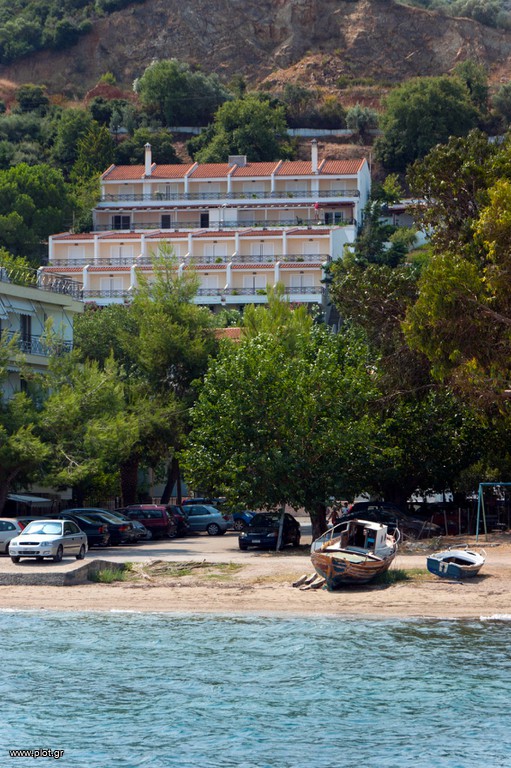 Ξενοδοχείο 850 τ.μ. προς πώληση, Νέος Πύργος Ωρεών