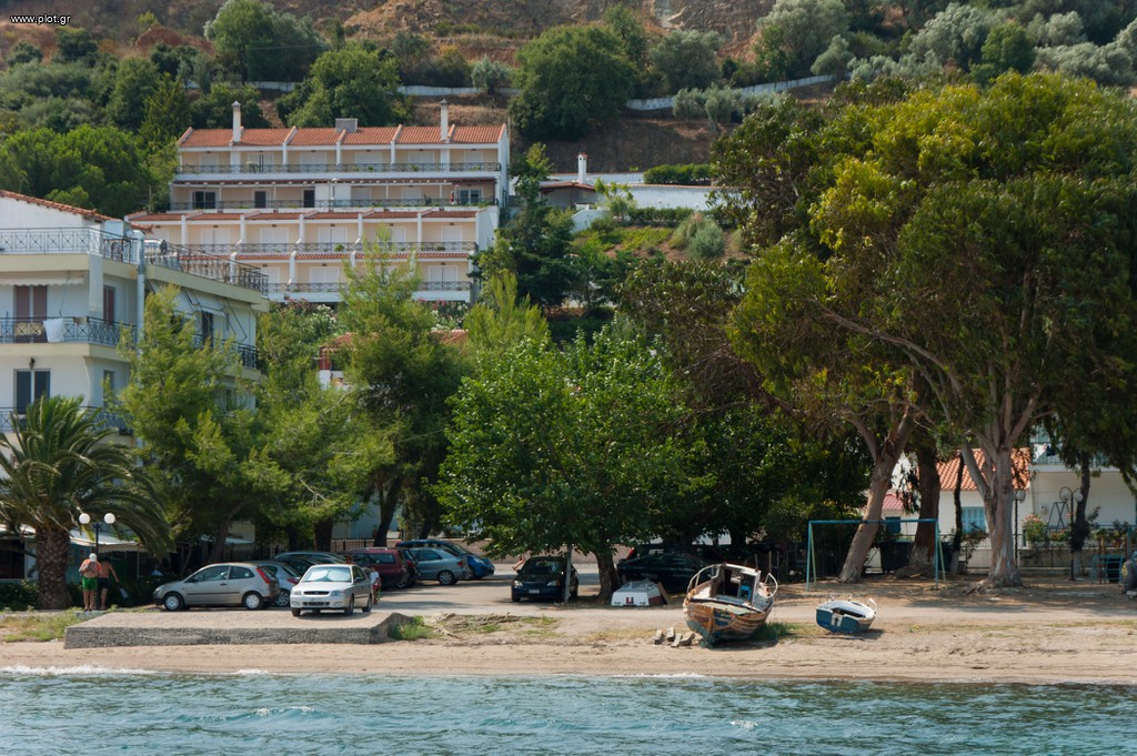 Ξενοδοχείο 850 τ.μ. προς πώληση, Νέος Πύργος Ωρεών