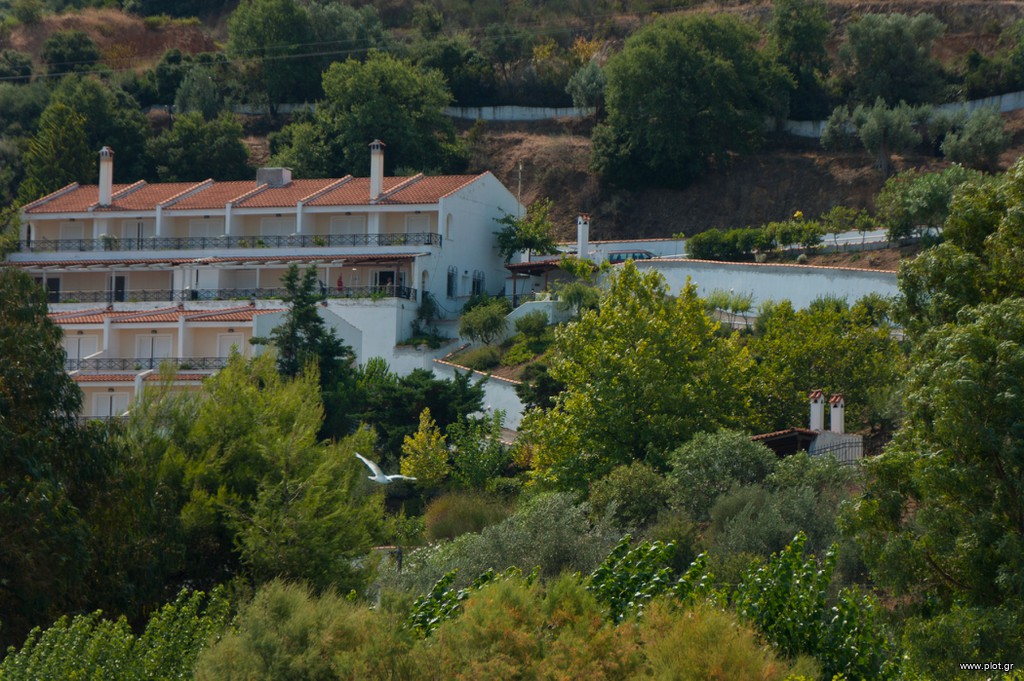 Ξενοδοχείο 850 τ.μ. προς πώληση, Νέος Πύργος Ωρεών
