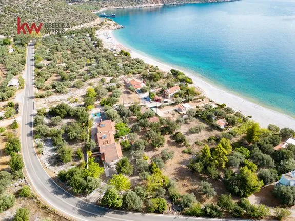 Hotel 290 sqm for sale, Arcadia, Apollonas