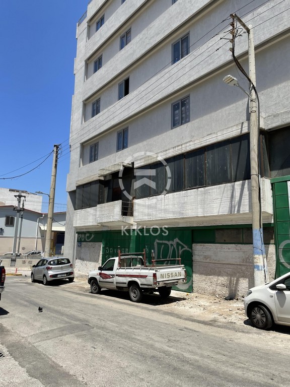 Επιχειρηματικό κτίριο 280 τ.μ. πρός πώληση, Πειραιάς, Λιμάνι