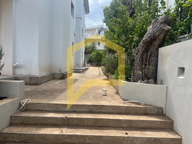 Κτίριο 923 τ.μ. πρός πώληση, Αττική - Υπόλοιπο, Σαρωνίδα
