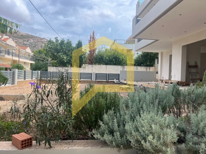 Κτίριο 923 τ.μ. πρός πώληση, Αττική - Υπόλοιπο, Σαρωνίδα