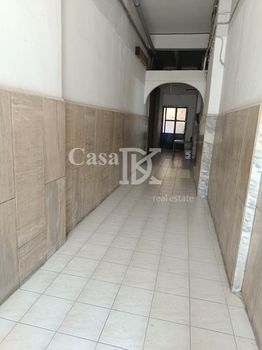 Warehouse 81sqm for sale-Center