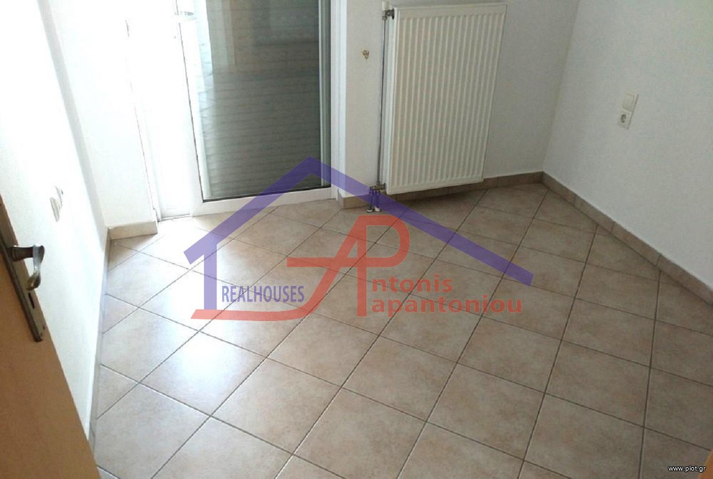 Studio / γκαρσονιέρα 35 τ.μ. προς ενοικίαση, Λιμνοπούλα
