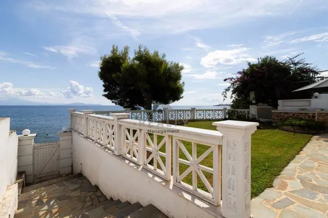 Detached home 330 sqm for sale, Rest Of Attica, Rafina