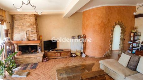 Detached home 392 sqm for sale