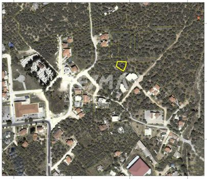 Land plot 297sqm for sale-Agria » Center