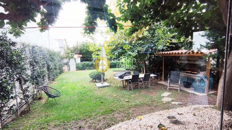 Maisonette 285sqm for sale-Nea Erithraia » Mortero