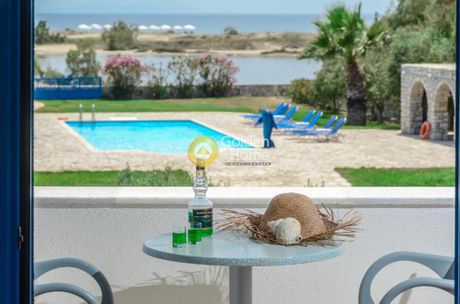 Hotel 680sqm for sale-Naxos » Agios Prokopios