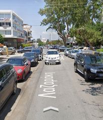 Store 220 sqm for sale