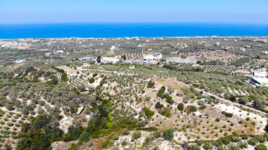 Οικόπεδο 7.292 τ.μ. πρός πώληση, Ν. Ρεθύμνου, Ρέθυμνο