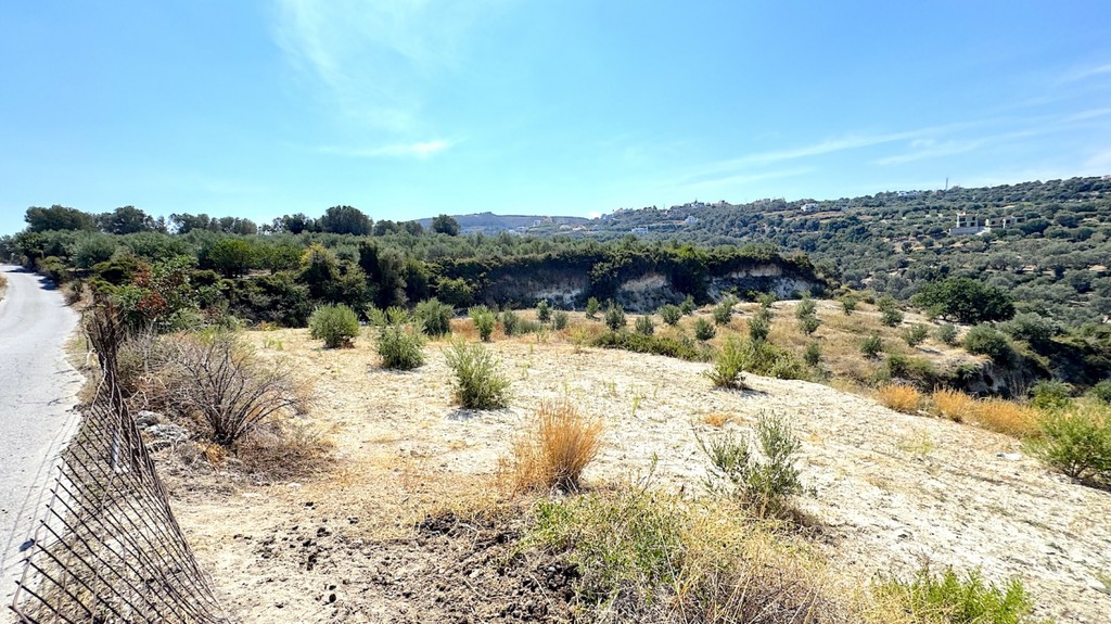 Οικόπεδο 7.292 τ.μ. πρός πώληση, Ν. Ρεθύμνου, Ρέθυμνο
