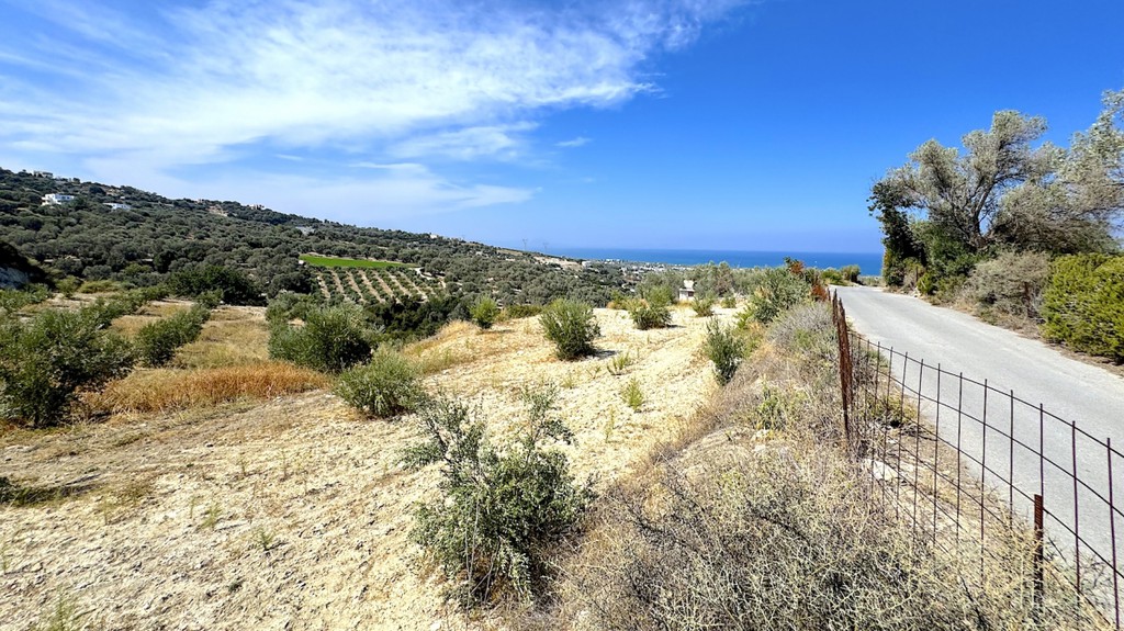 Οικόπεδο 7.292 τ.μ. πρός πώληση, Ν. Ρεθύμνου, Ρέθυμνο