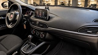 Fiat Tipo 2018 AUTOMATIC DIESEL-thumb-6