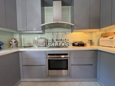 Maisonette 188sqm for sale-Oreokastro » Center