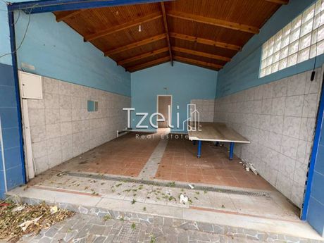 Κατάστημα 40τ.μ. για πώληση-Παραλία » Κέντρο