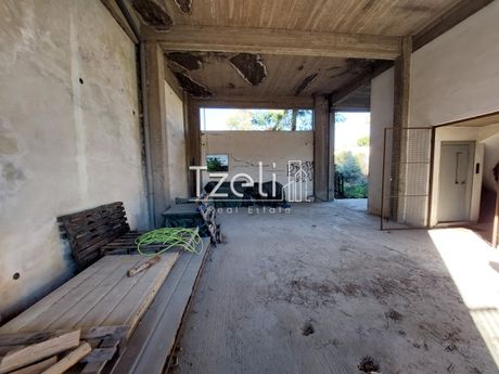 Κατάστημα 125τ.μ. για πώληση-Πάτρα » Χαλκώματα