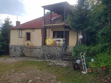 Συγκρότημα διαμερισμάτων 316 τ.μ. για πώληση