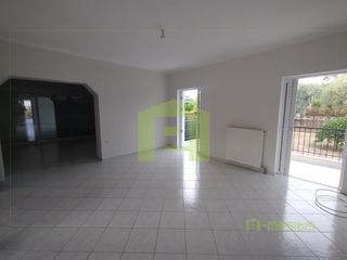 Συγκρότημα διαμερισμάτων 378 τ.μ. πρός πώληση, Αχαΐα, Ρίο-thumb-12