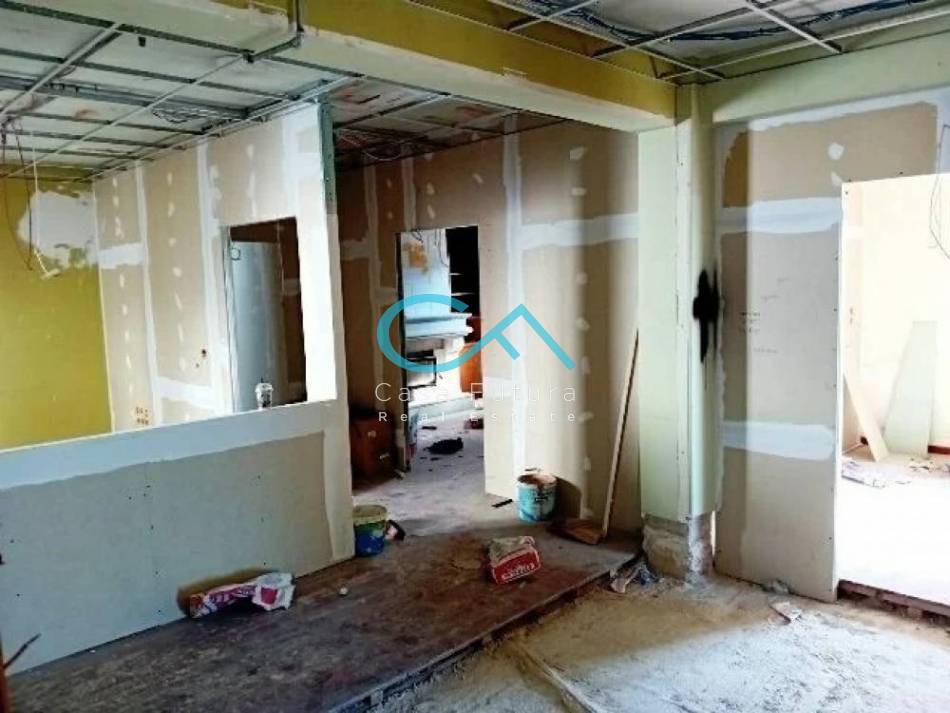 Επιχειρηματικό κτίριο 1.070 τ.μ. προς πώληση, Αθήνα - Κέντρο, Πολύγωνο - Τουρκοβούνια