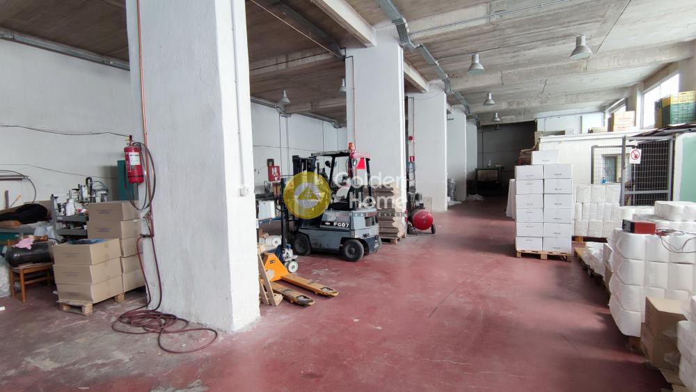 Επιχειρηματικό κτίριο 1.500 τ.μ. πρός πώληση, Αθήνα - Δυτικά Προάστια, Αχαρνές