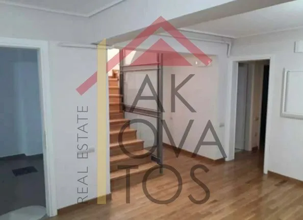 Detached home 340 sqm for rent, Athens - North, Nea Erithraia