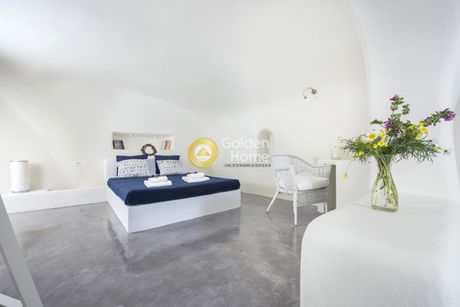 Ξενοδοχείο 600τ.μ. για πώληση-Σαντορίνη » Οία