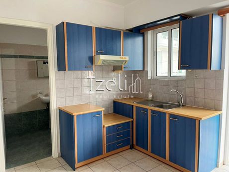Studio 30sqm for rent-Patra » Kotroni