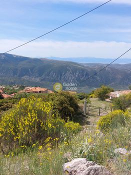 Land plot 750sqm for sale-Arachova » Arachova