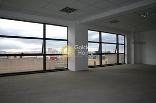 Business bulding 2.000 sqm for sale