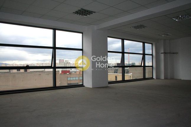 Επιχειρηματικό κτίριο 2.000 τ.μ. προς πώληση