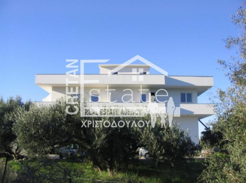 Κτίριο 579 τ.μ. προς πώληση, Κάτω Χωριό Ιεράπετρας